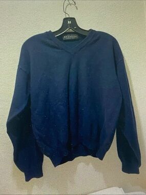Brandini Classic Women's V-Neck Sweater in Navy